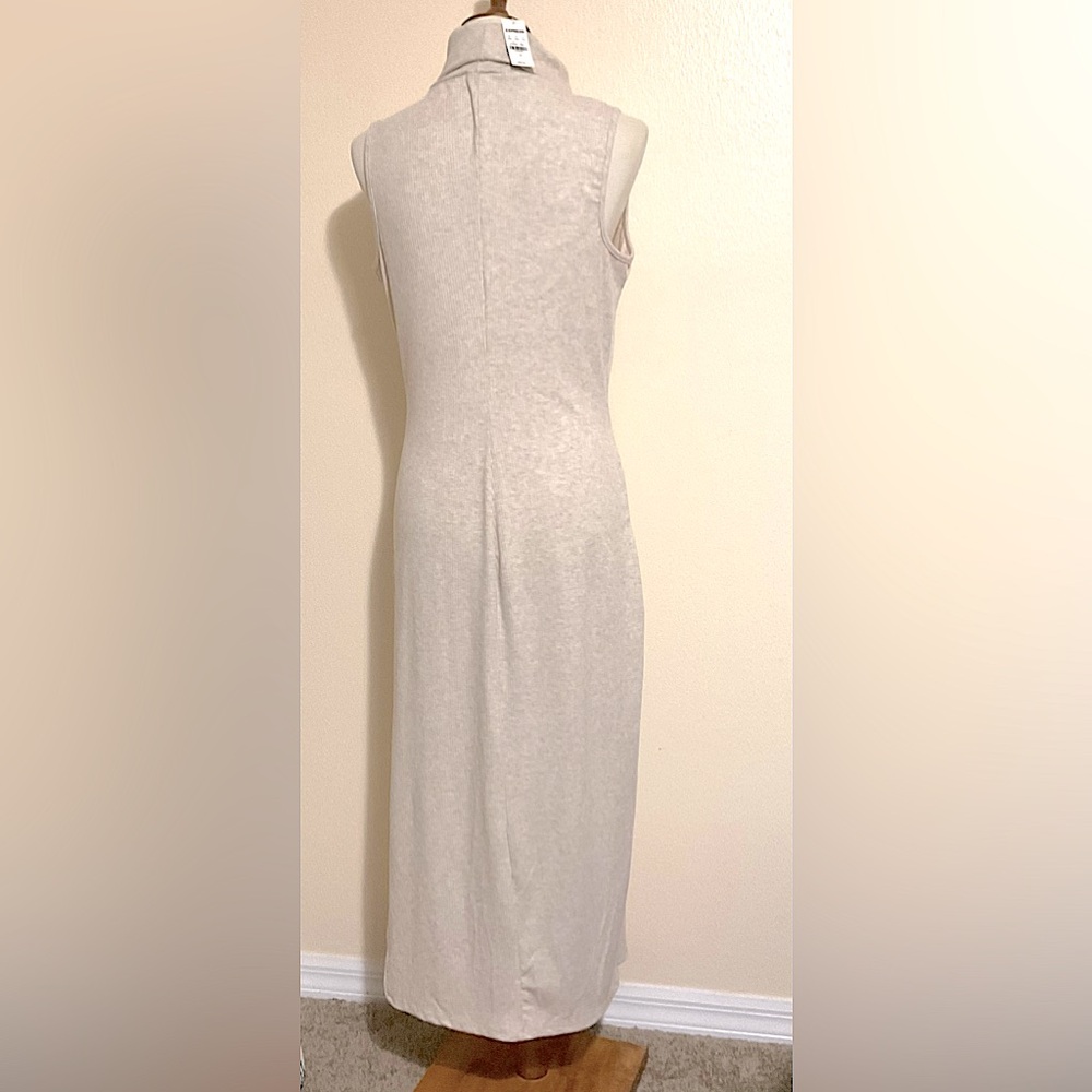 Express Ribbed Mock Neck Midi Dress Oatmeal Heather M - Picture 7 of 7
